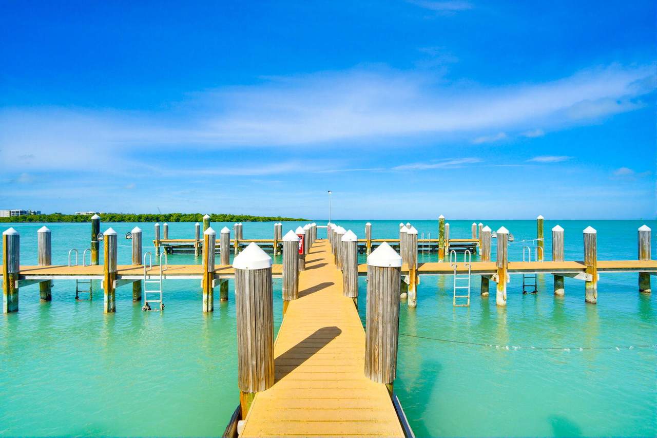 https://bt-photos.global.ssl.fastly.net/flkeys/1280_boomver_1_620290-2.jpg