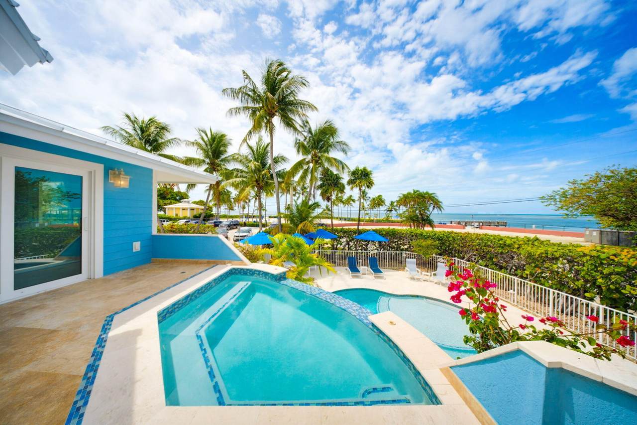 https://bt-photos.global.ssl.fastly.net/flkeys/1280_boomver_1_620309-2.jpg