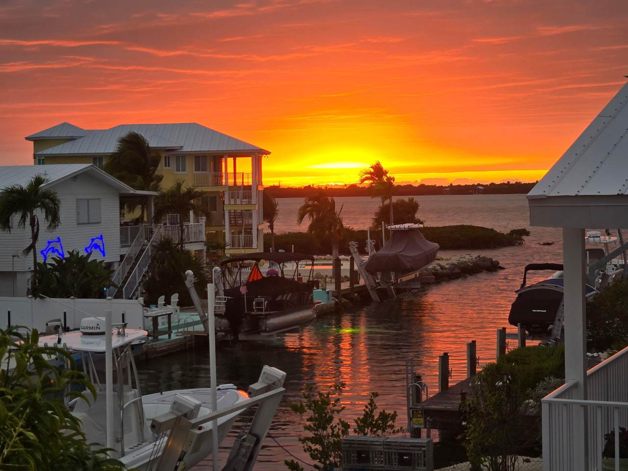 https://bt-photos.global.ssl.fastly.net/flkeys/1280_boomver_1_620361-2.jpg