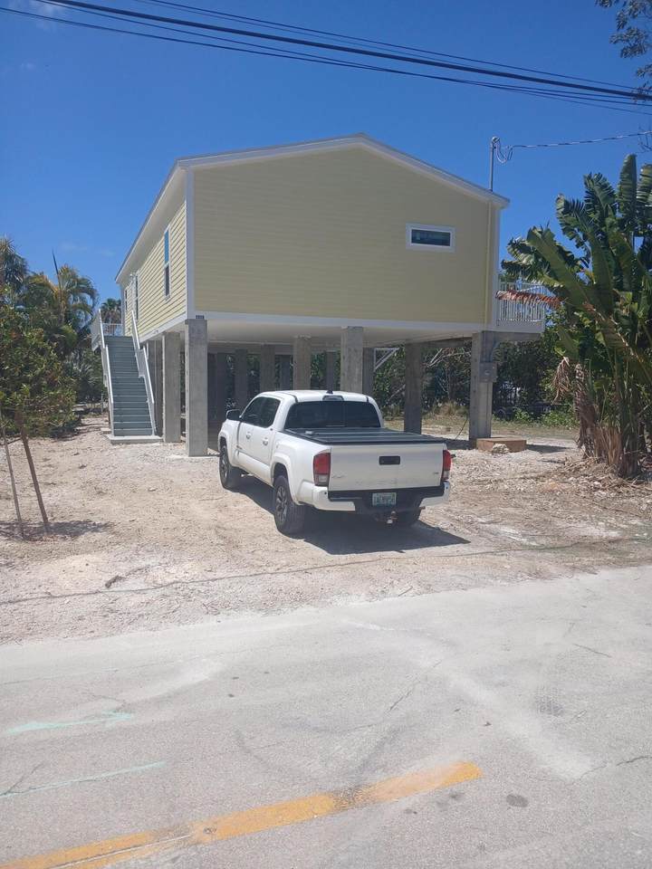 https://bt-photos.global.ssl.fastly.net/flkeys/1280_boomver_1_620368-2.jpg