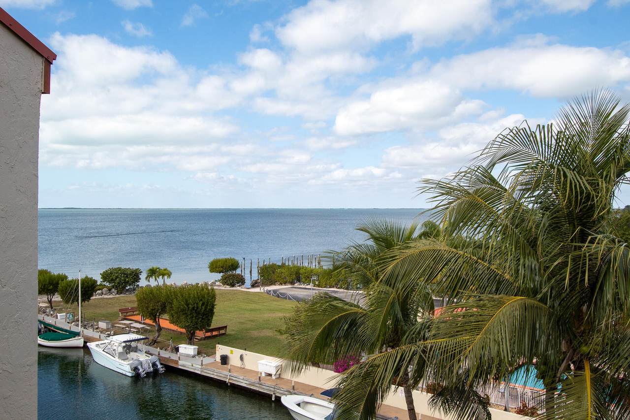 https://bt-photos.global.ssl.fastly.net/flkeys/1280_boomver_1_620390-2.jpg