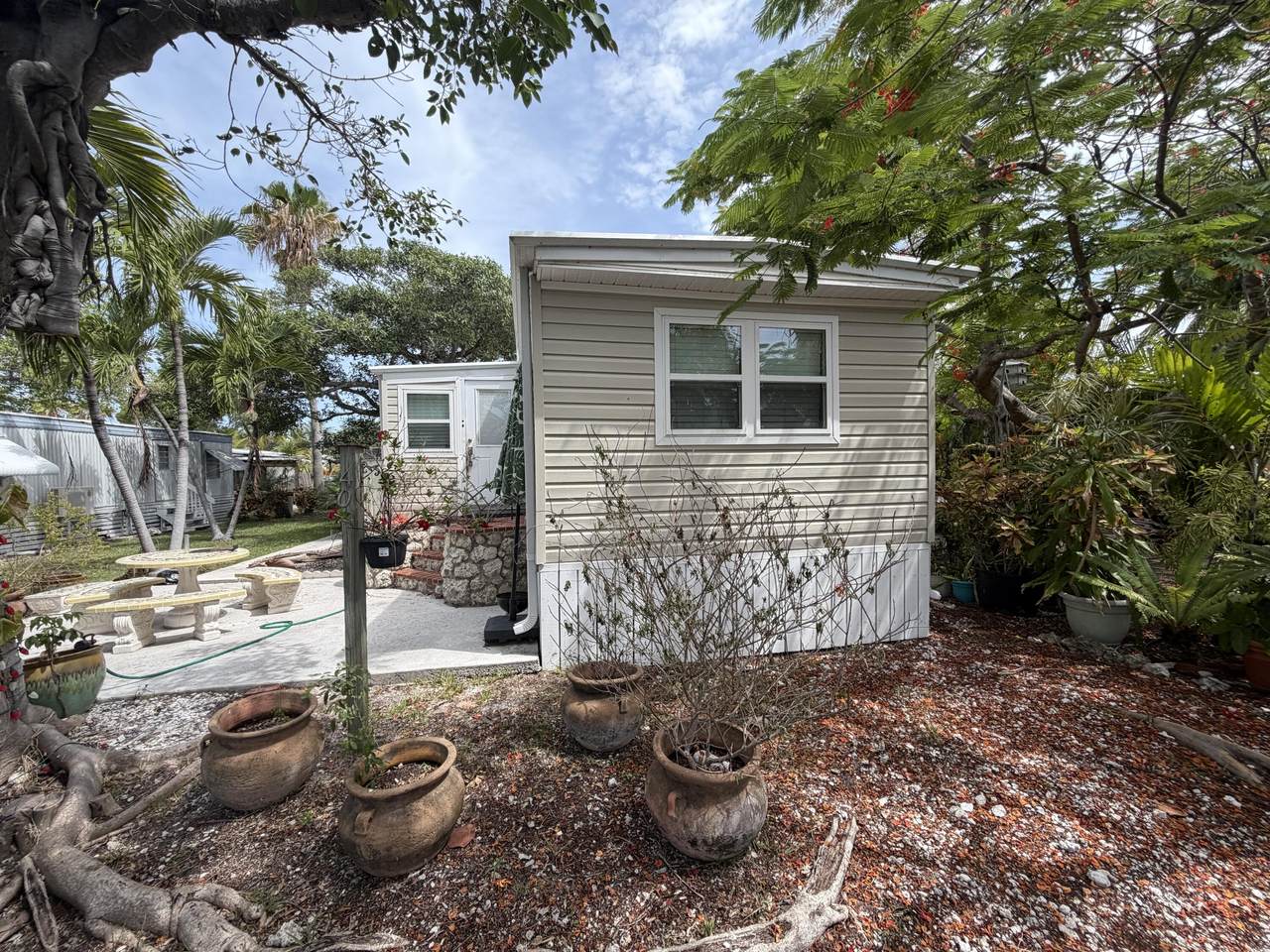 6800 Maloney Avenue - Photo 1
