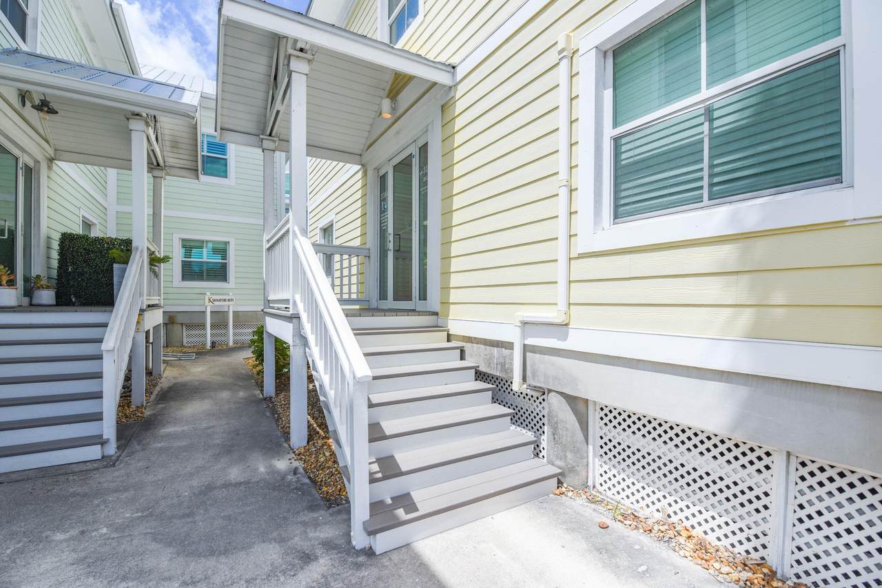 3138 Northside Drive - Photo 1