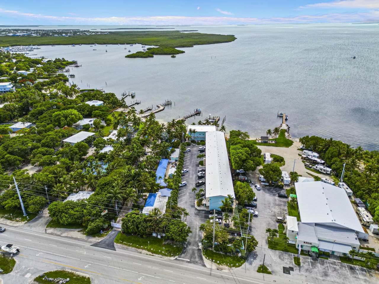 https://bt-photos.global.ssl.fastly.net/flkeys/1280_boomver_1_620425-2.jpg