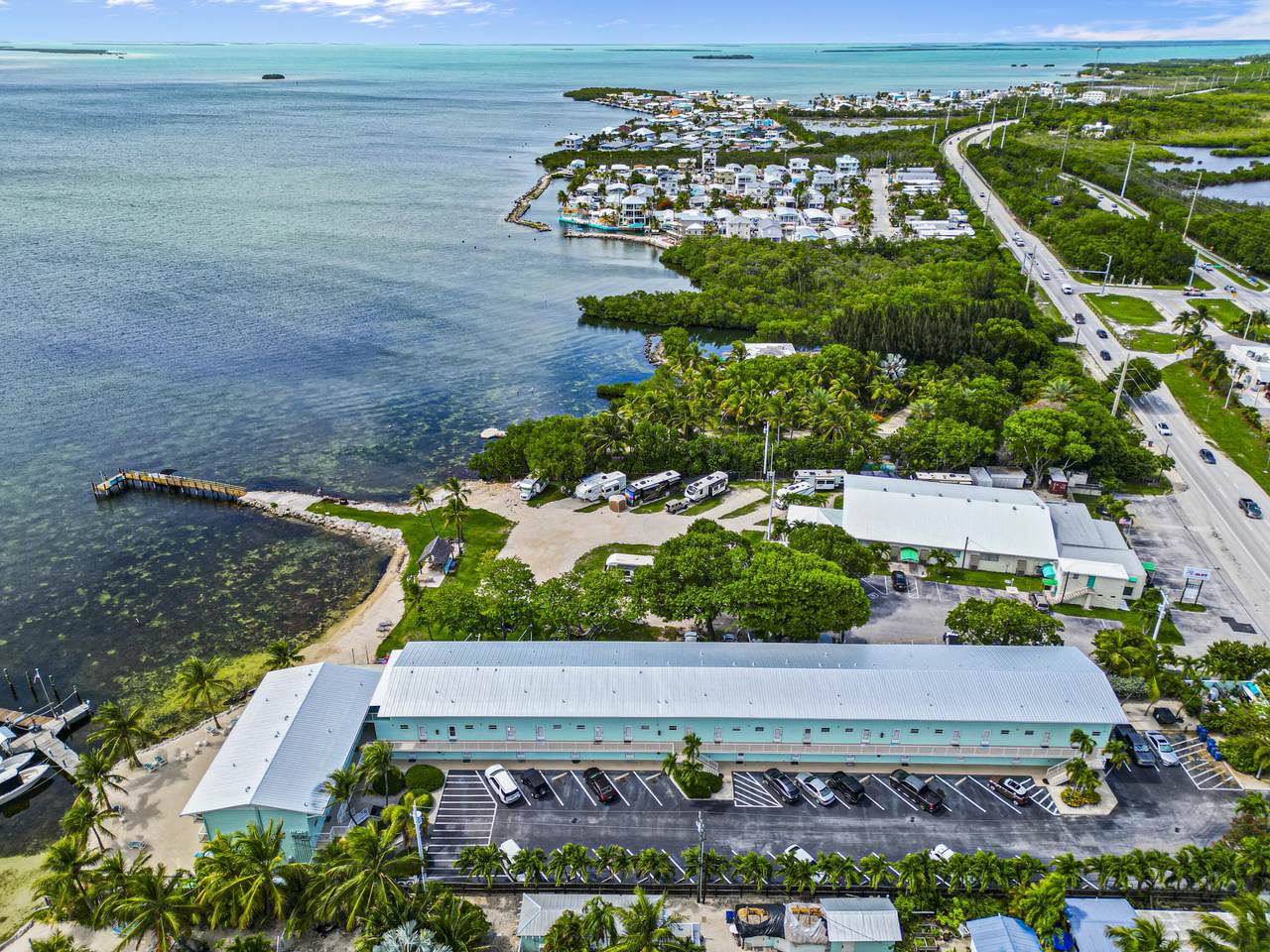 https://bt-photos.global.ssl.fastly.net/flkeys/1280_boomver_1_620425-2.jpg