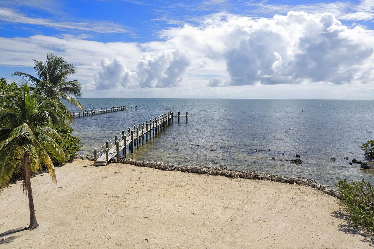 https://bt-photos.global.ssl.fastly.net/flkeys/1280_boomver_1_620430-2.jpg