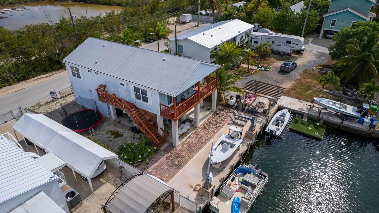 25 Puerta Drive - Photo 1