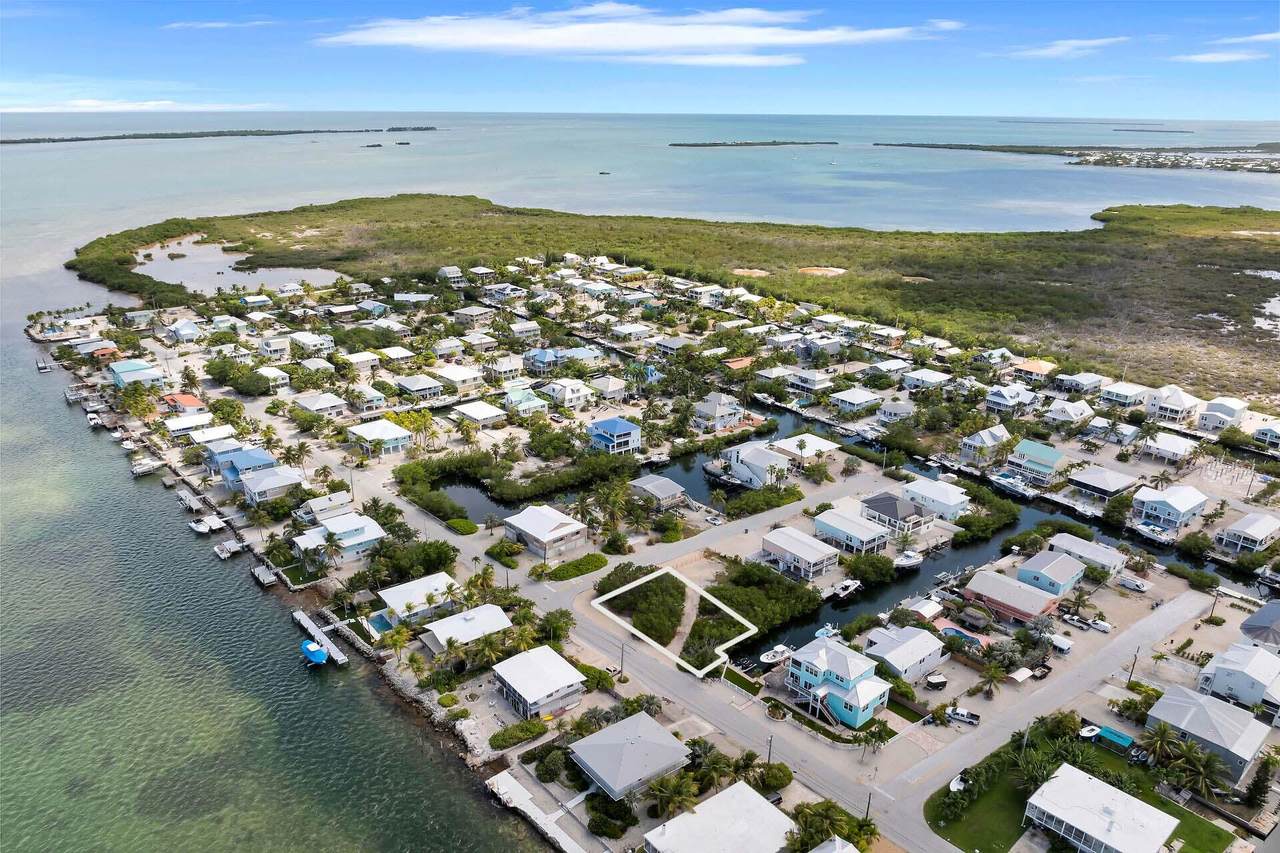 https://bt-photos.global.ssl.fastly.net/flkeys/1280_boomver_1_620486-2.jpg