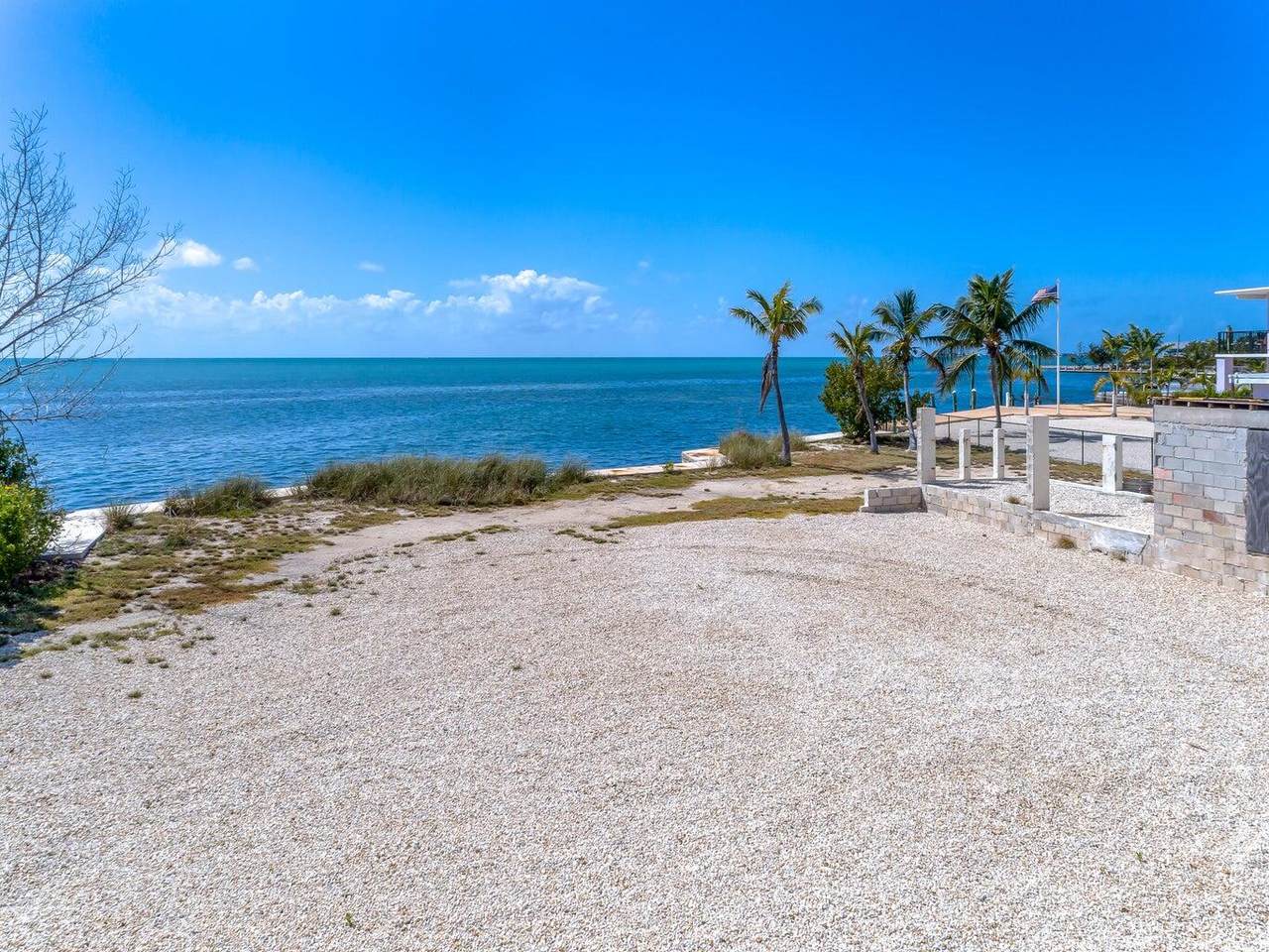 https://bt-photos.global.ssl.fastly.net/flkeys/1280_boomver_1_620537-2.jpg