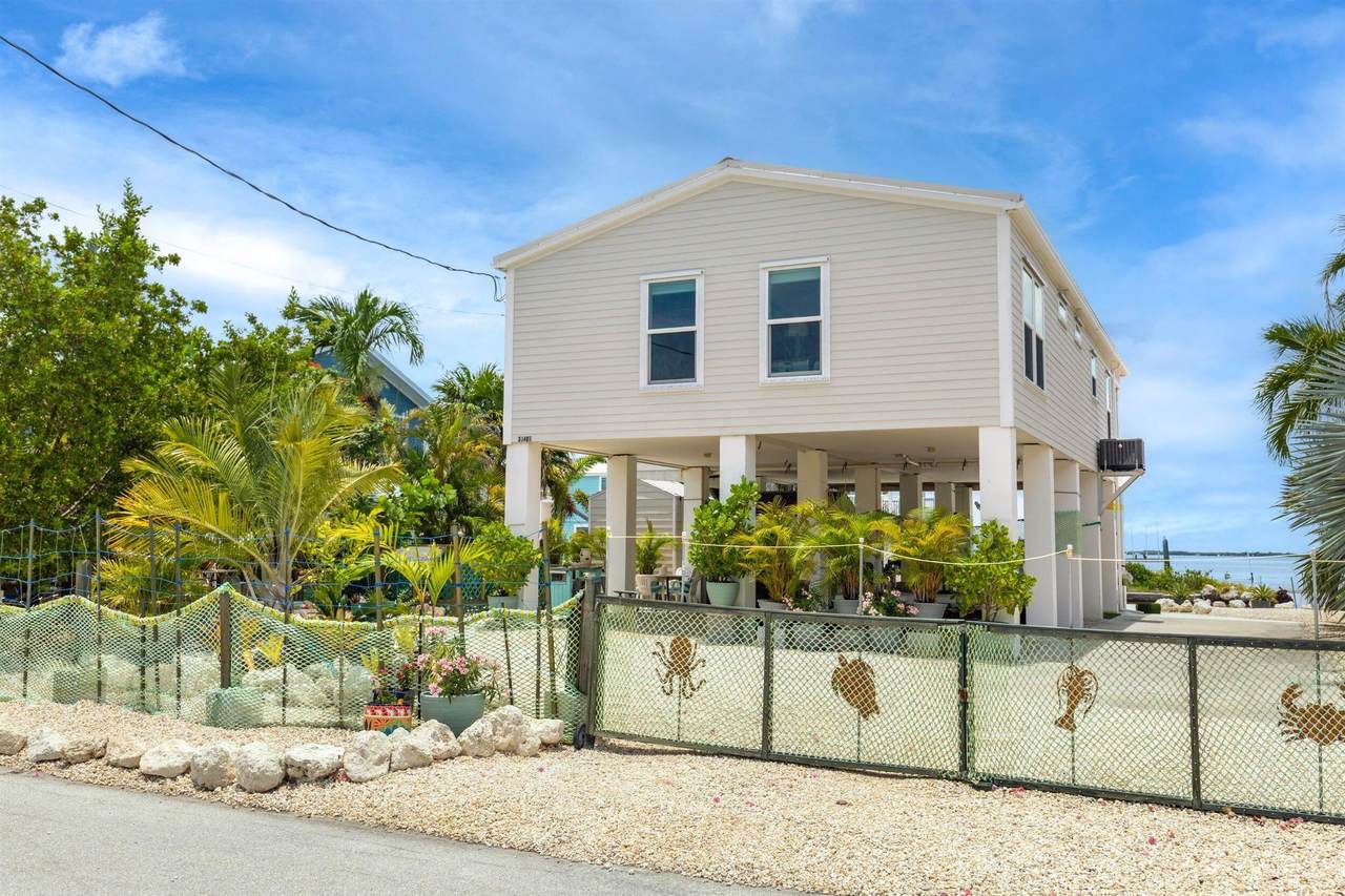 31485 Avenue G - Photo 1