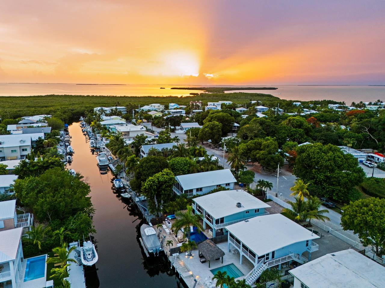 https://bt-photos.global.ssl.fastly.net/flkeys/1280_boomver_1_620552-2.jpg