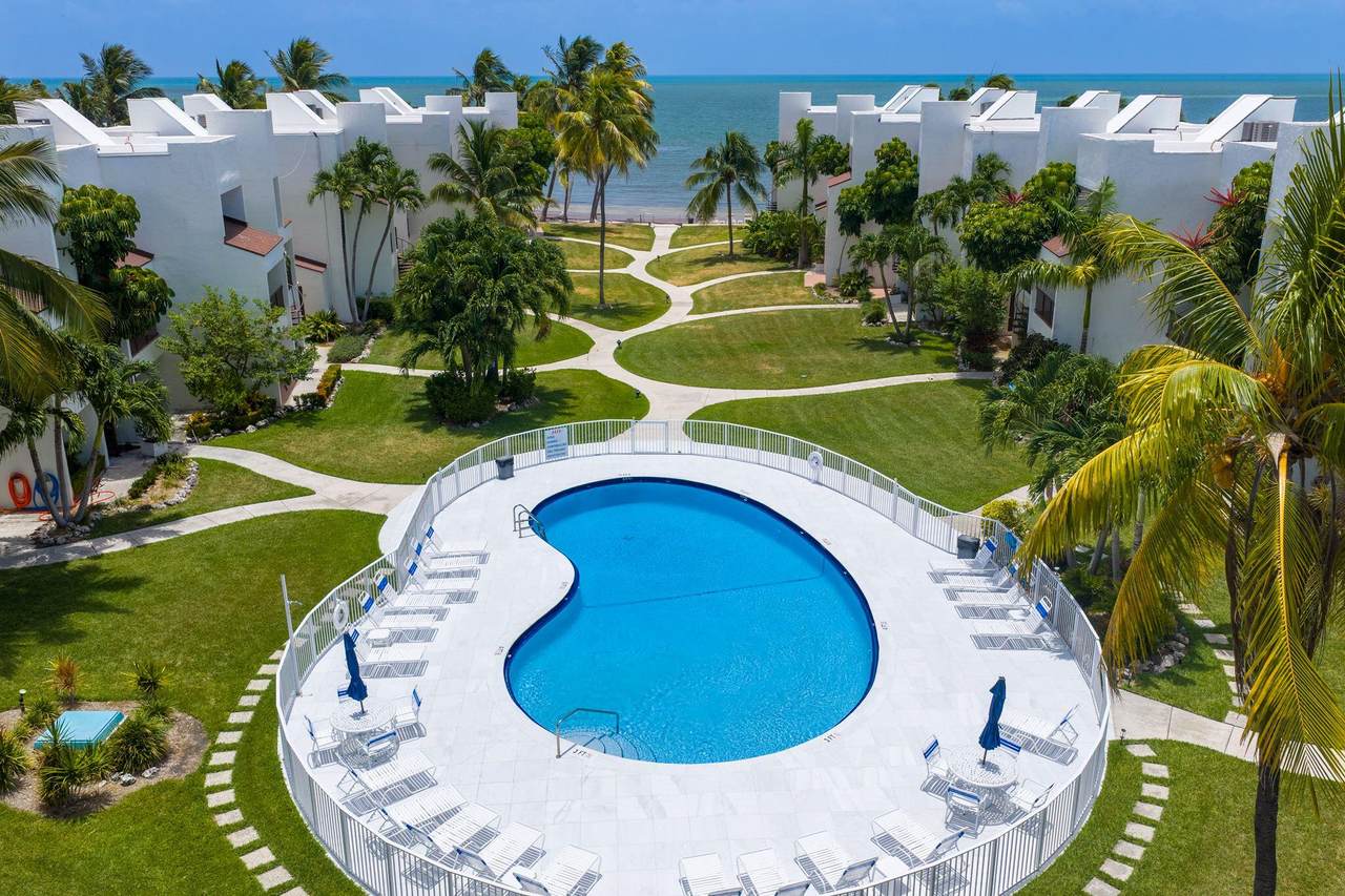 601 Ocean Drive - Photo 1