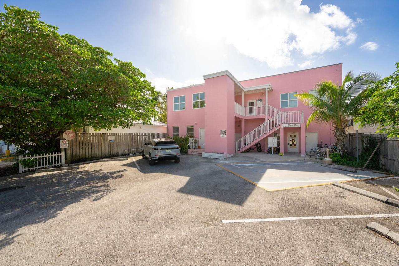 626 Josephine Parker Way - Photo 1
