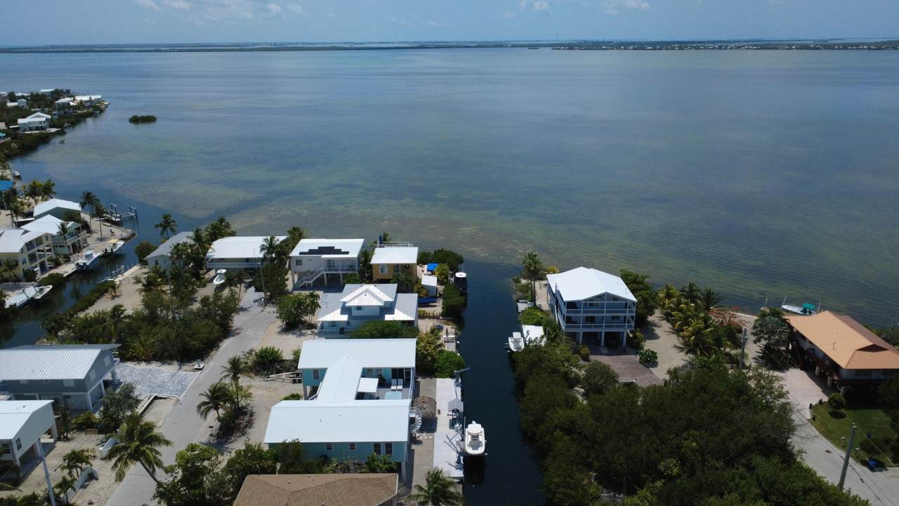 https://bt-photos.global.ssl.fastly.net/flkeys/1280_boomver_1_620628-2.jpg