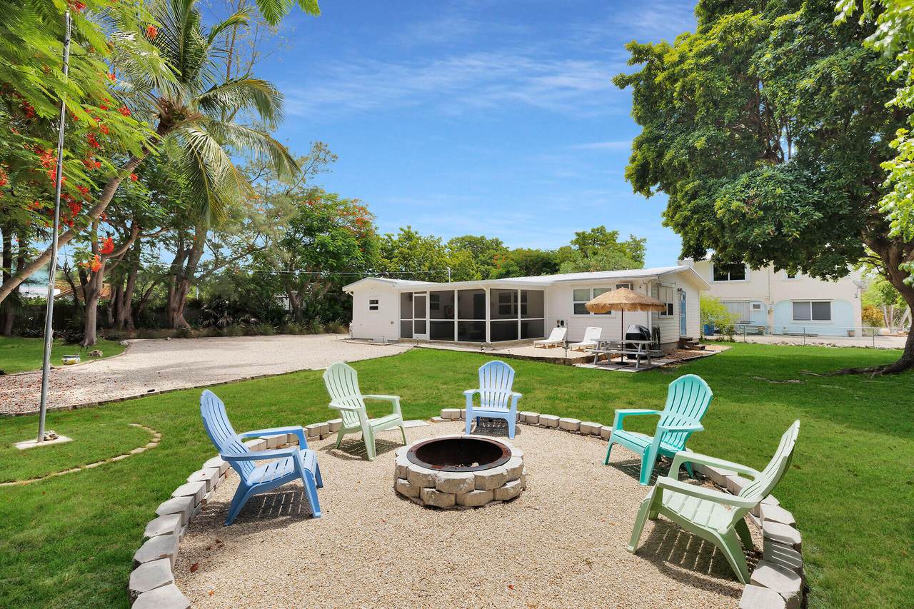 58110 Ferreire Street - Photo 1