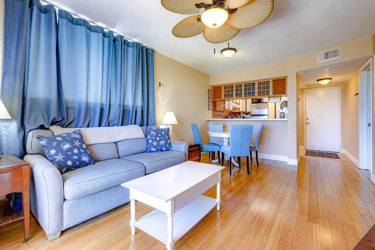 3930 Roosevelt Boulevard - Photo 1