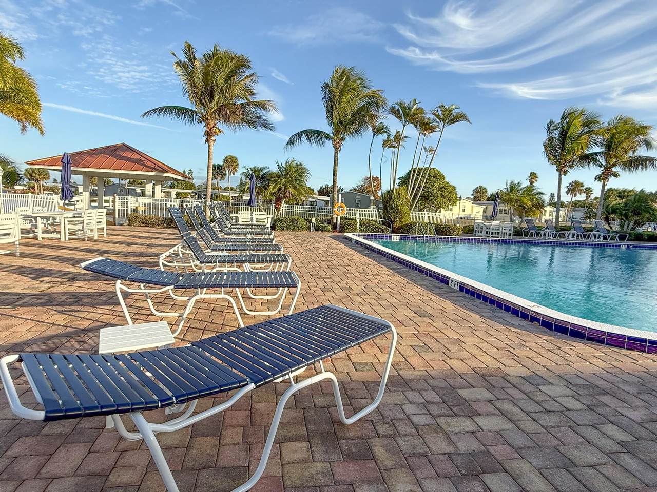 https://bt-photos.global.ssl.fastly.net/flkeys/1280_boomver_1_620691-2.jpg