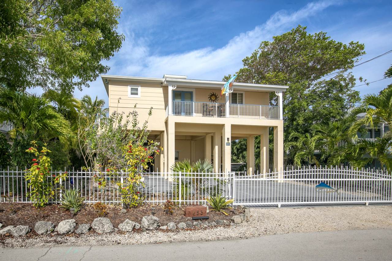 653 Indies Road - Photo 1
