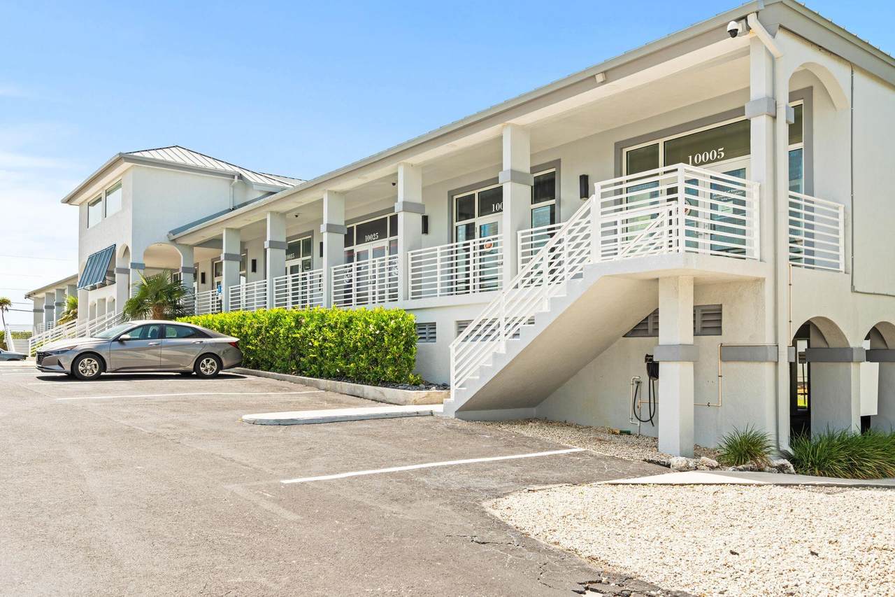 10095 Overseas Highway - Photo 1
