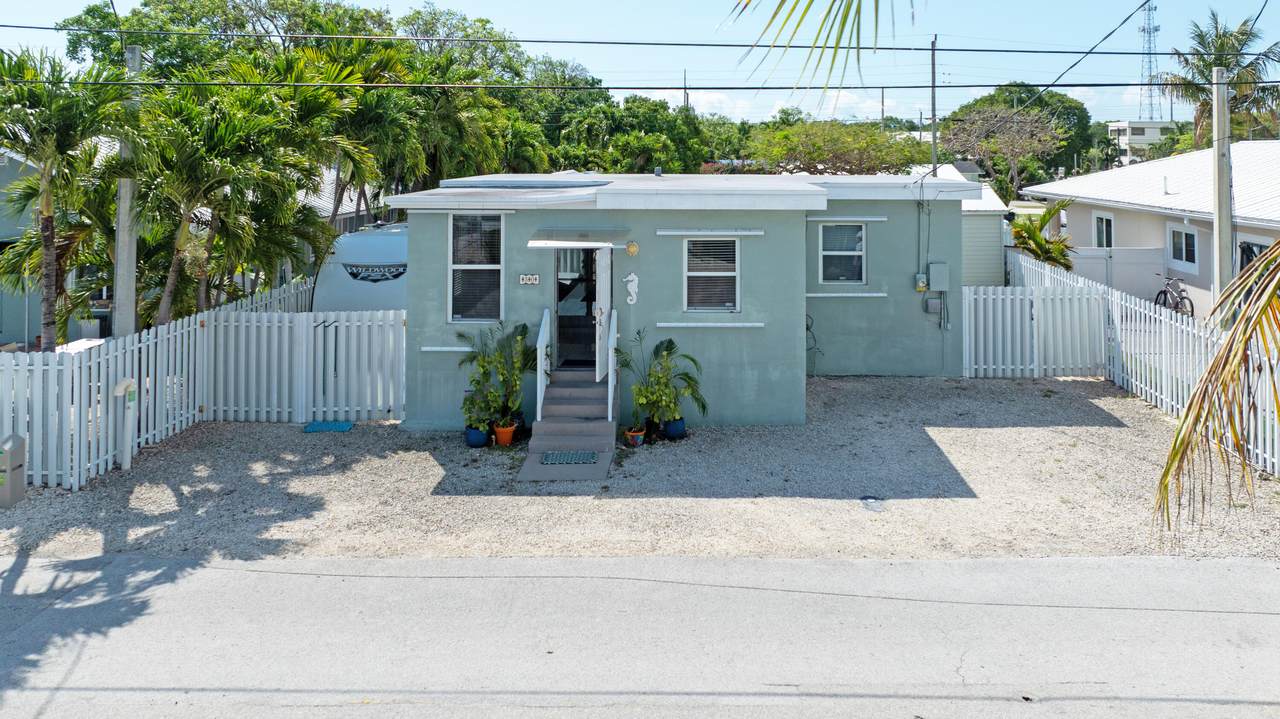 30 Orange Drive - Photo 1