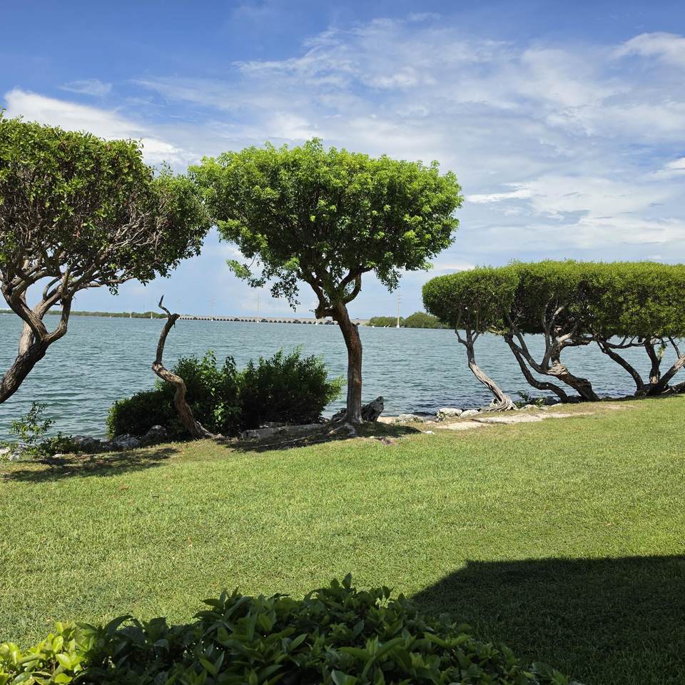 https://bt-photos.global.ssl.fastly.net/flkeys/1280_boomver_1_620817-2.jpg