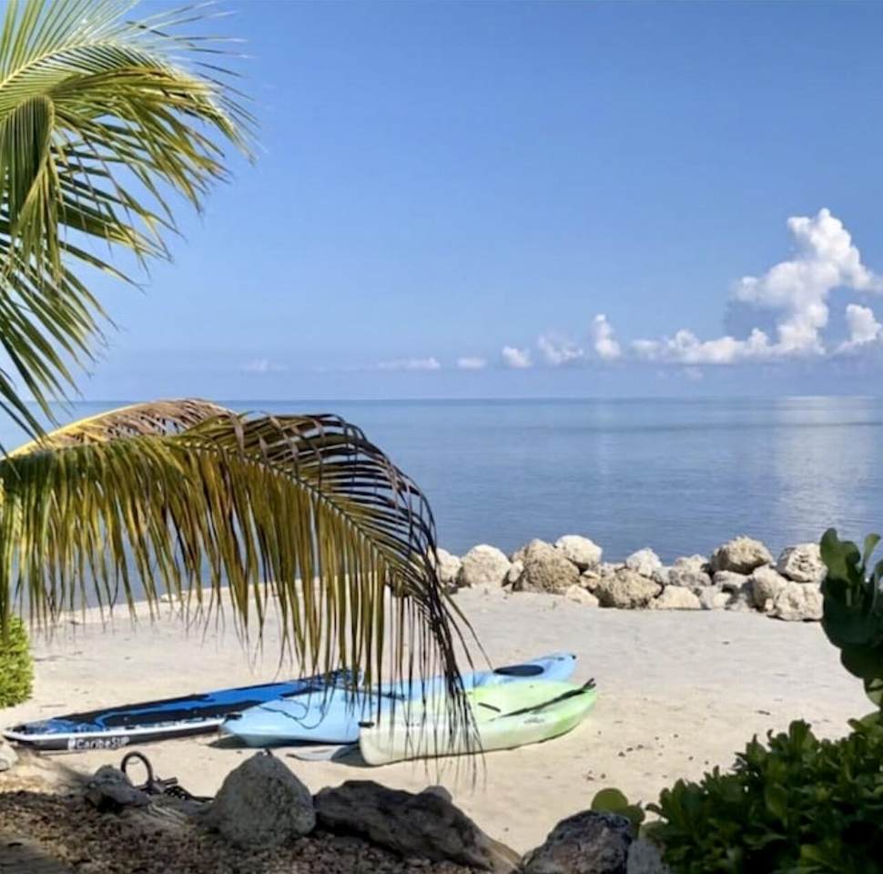 https://bt-photos.global.ssl.fastly.net/flkeys/1280_boomver_1_620828-2.jpg