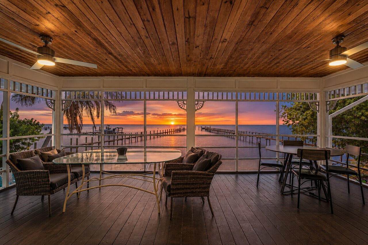 https://bt-photos.global.ssl.fastly.net/flkeys/1280_boomver_1_620832-2.jpg