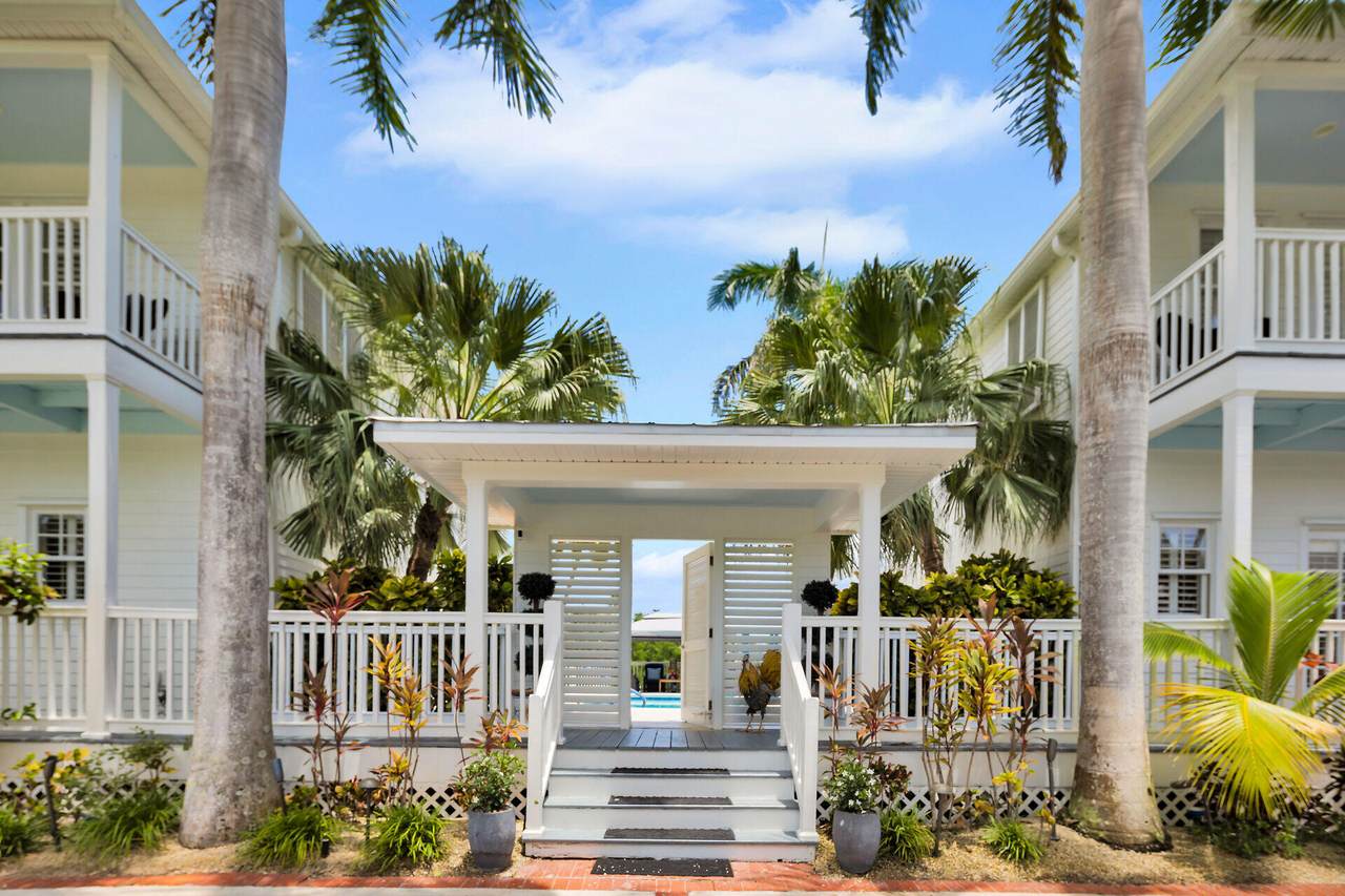 https://bt-photos.global.ssl.fastly.net/flkeys/1280_boomver_1_620852-2.jpg
