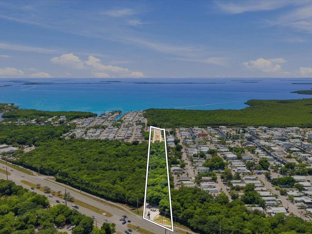https://bt-photos.global.ssl.fastly.net/flkeys/1280_boomver_1_620855-2.jpg