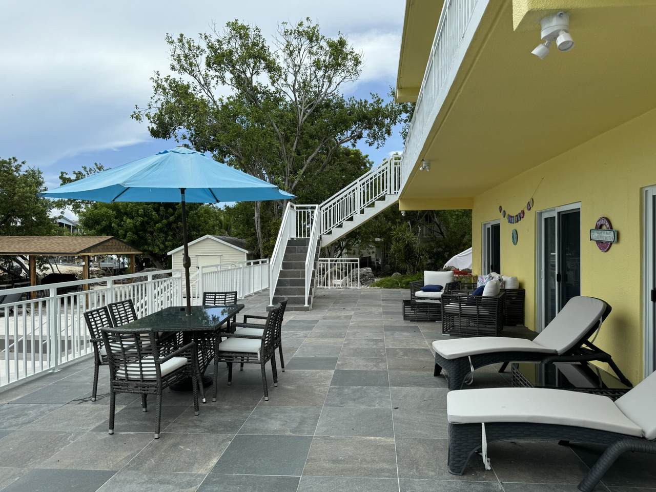 https://bt-photos.global.ssl.fastly.net/flkeys/1280_boomver_1_620857-2.jpg