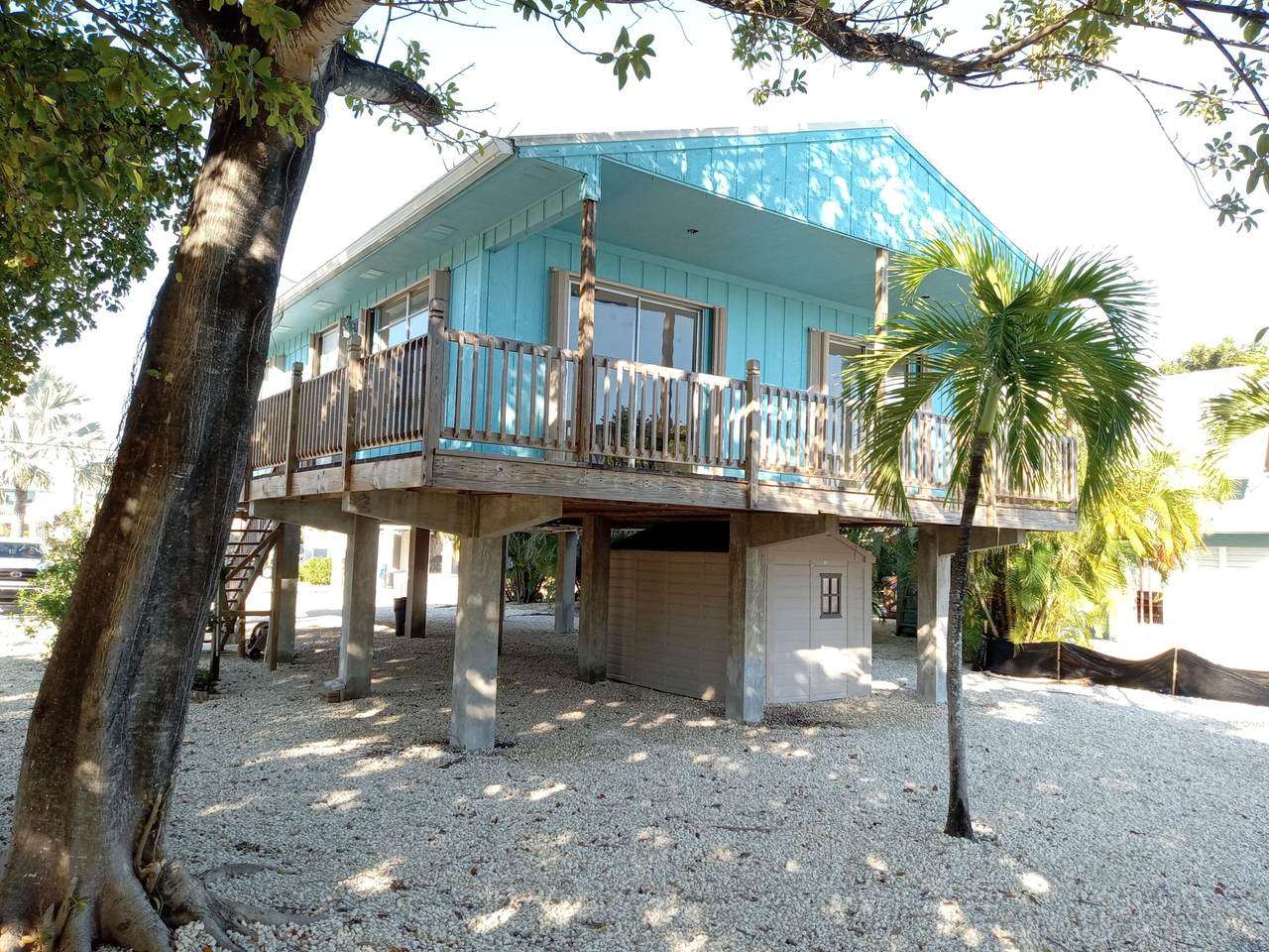 https://bt-photos.global.ssl.fastly.net/flkeys/1280_boomver_1_620867-2.jpg