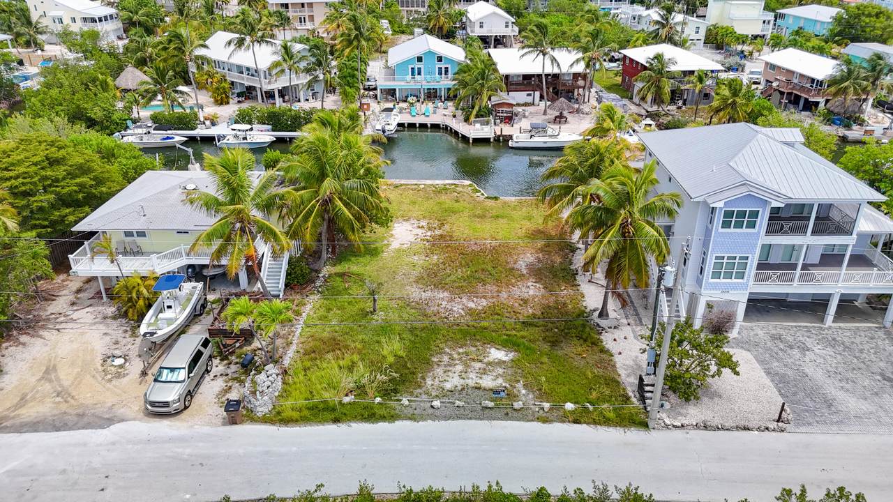 https://bt-photos.global.ssl.fastly.net/flkeys/1280_boomver_1_620926-2.jpg