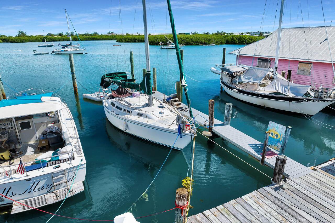 https://bt-photos.global.ssl.fastly.net/flkeys/1280_boomver_1_620941-2.jpg