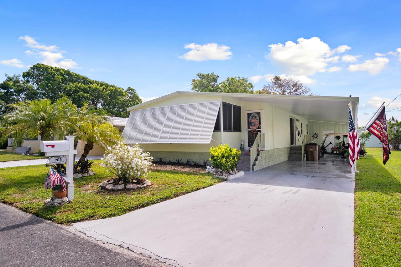 903 Emerald Drive - Photo 1