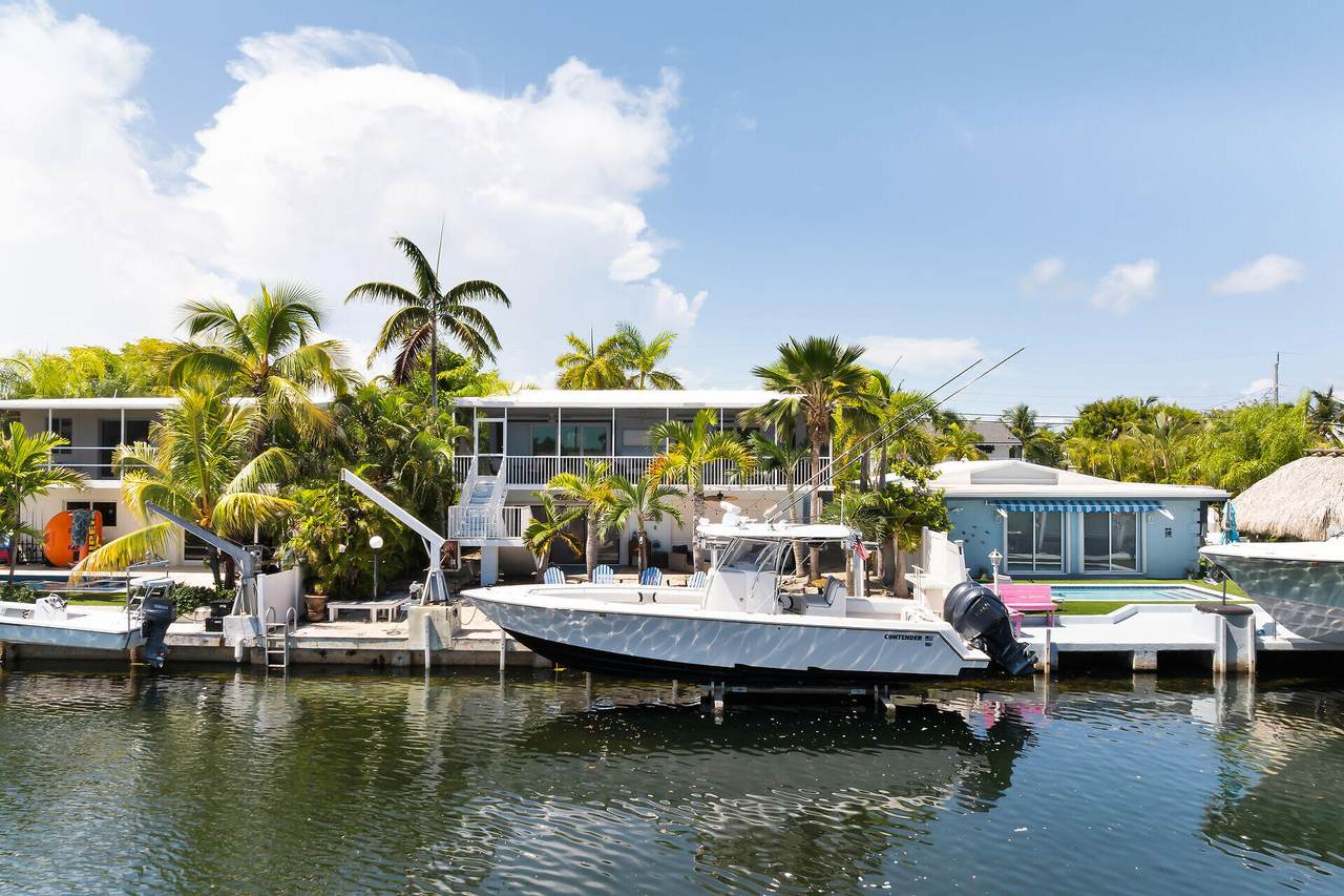 https://bt-photos.global.ssl.fastly.net/flkeys/1280_boomver_1_620970-2.jpg