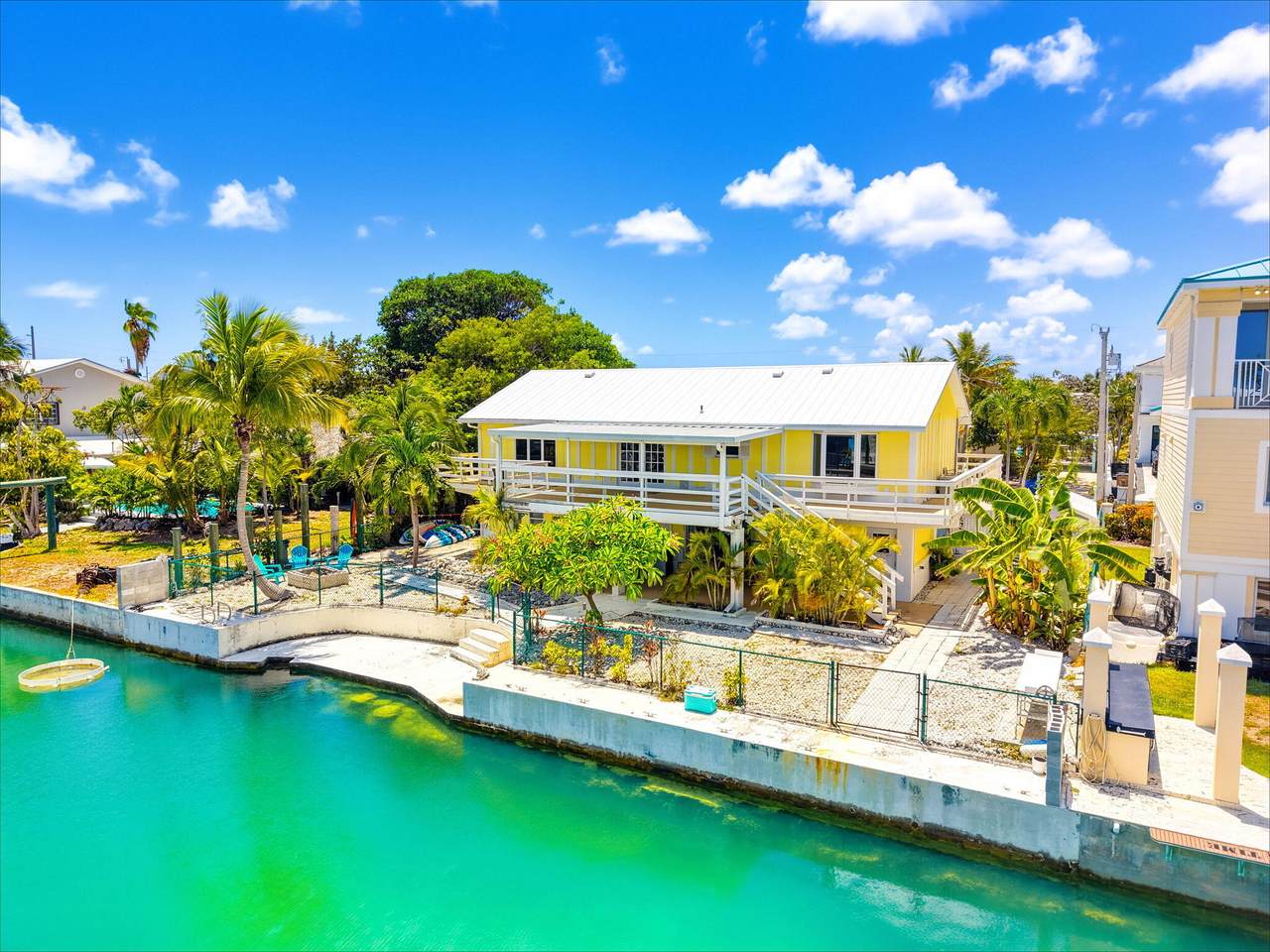 7 Diamond Drive - Photo 1