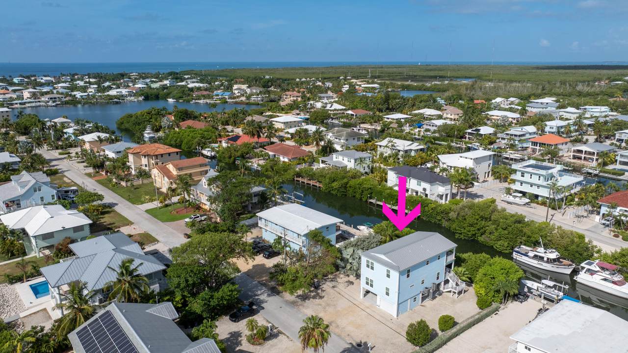 211 Anglers Drive - Photo 1