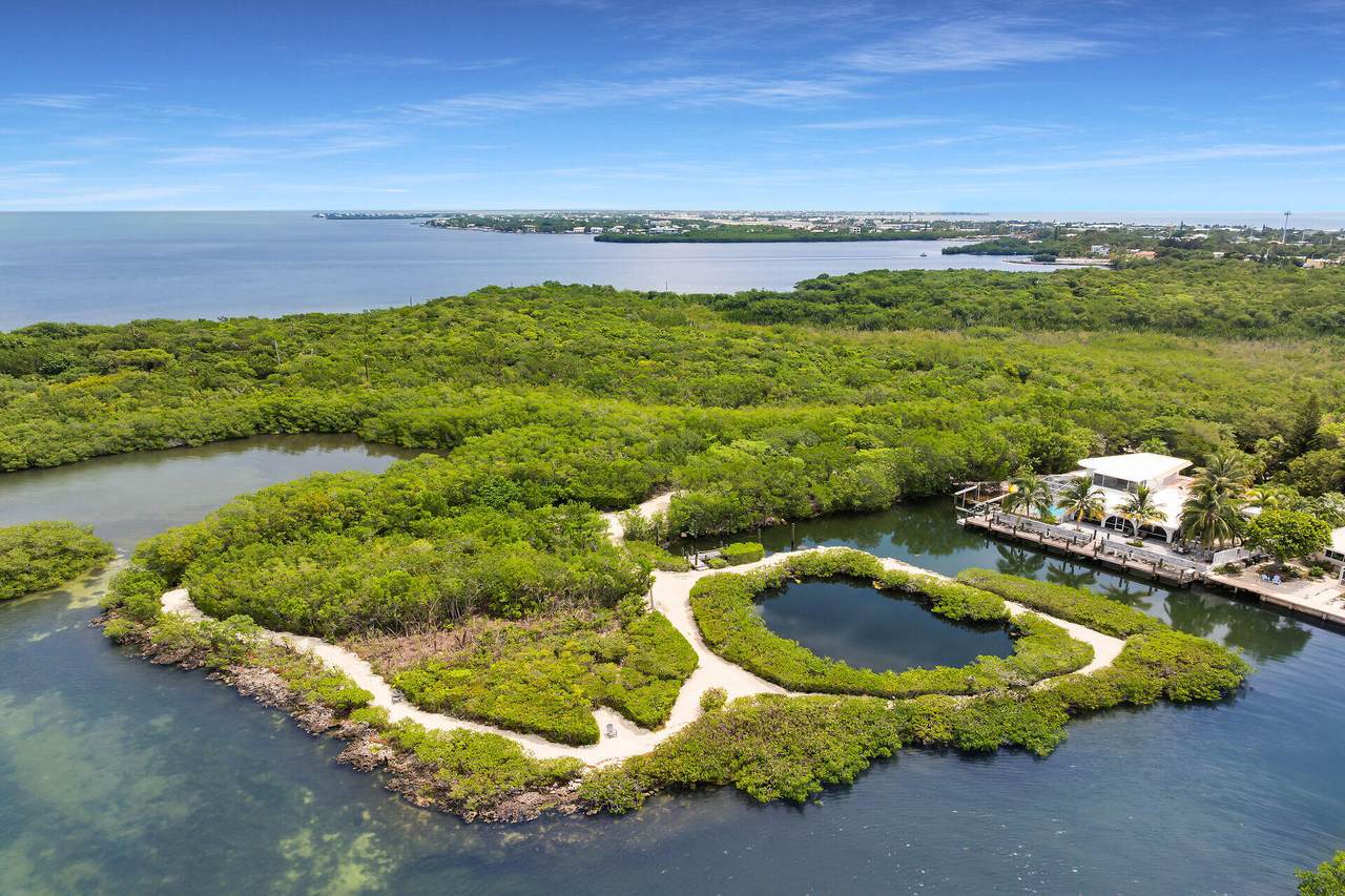 https://bt-photos.global.ssl.fastly.net/flkeys/1280_boomver_1_621022-2.jpg