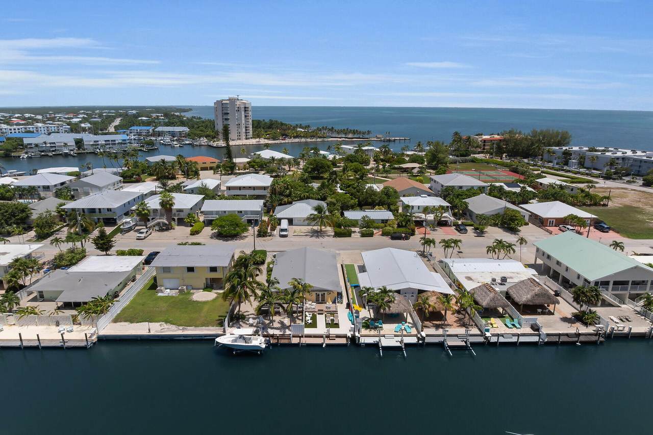 https://bt-photos.global.ssl.fastly.net/flkeys/1280_boomver_1_621039-2.jpg