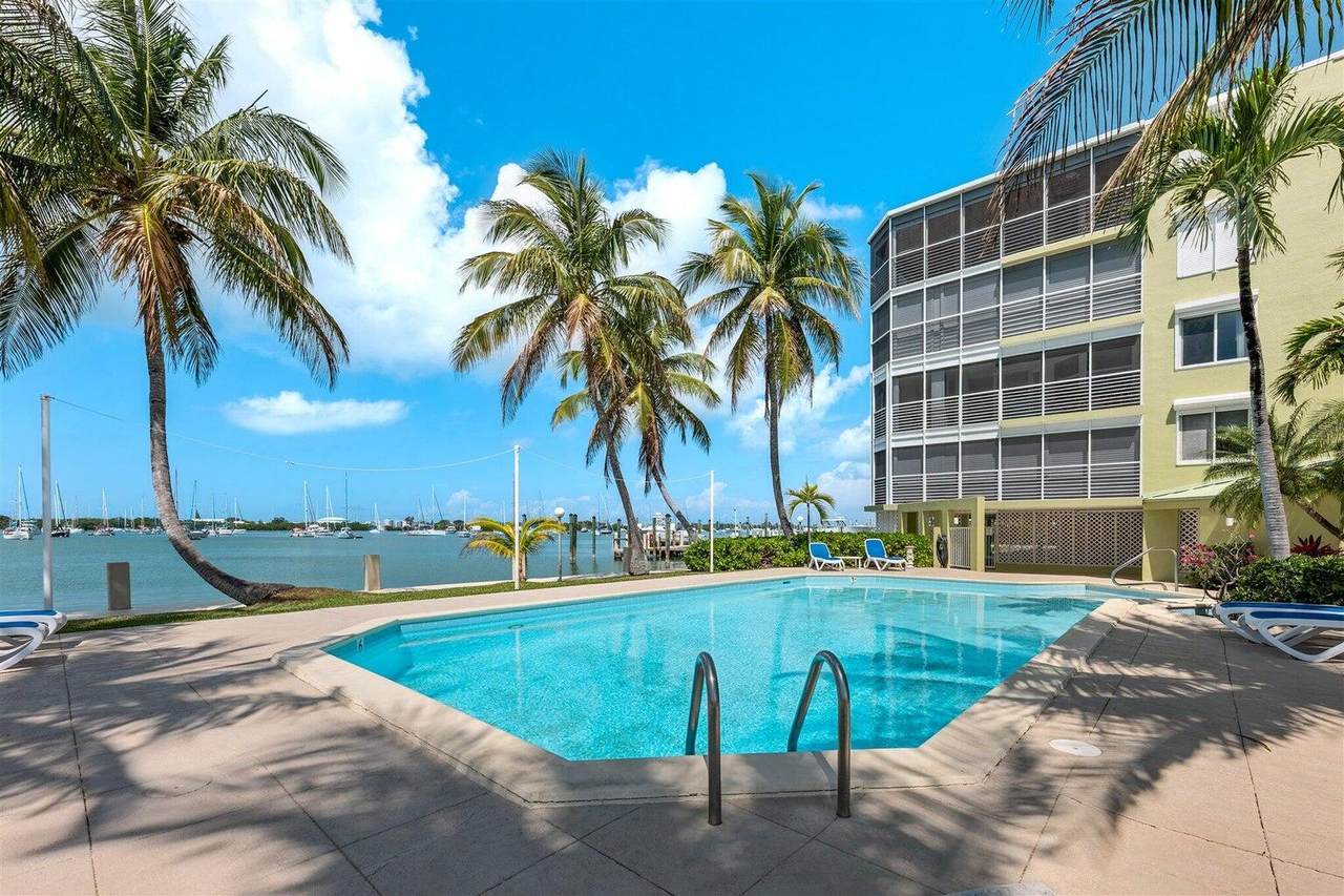 https://bt-photos.global.ssl.fastly.net/flkeys/1280_boomver_1_621041-2.jpg