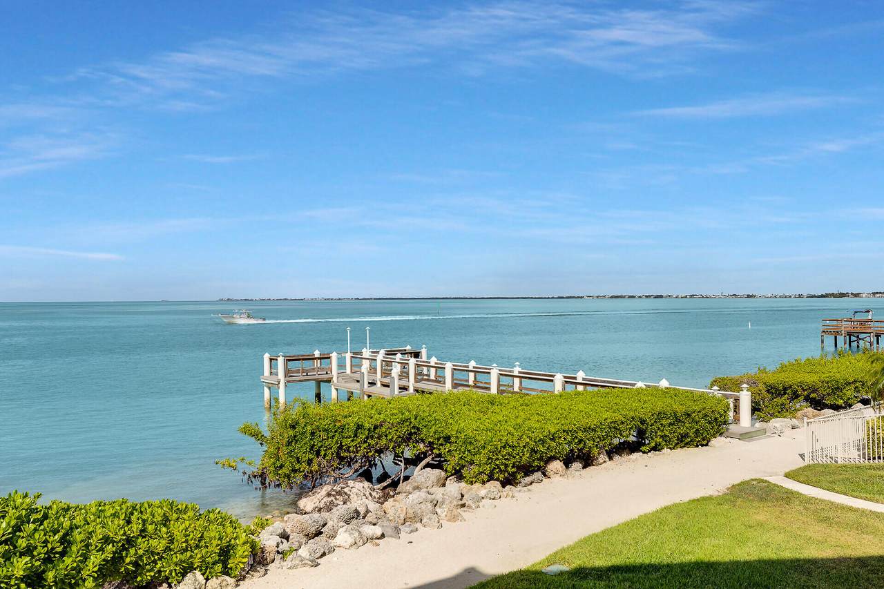 https://bt-photos.global.ssl.fastly.net/flkeys/1280_boomver_2_621050-2.jpg