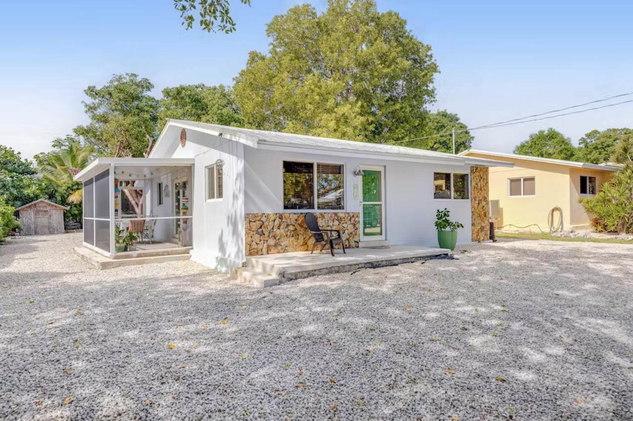 18 Drury Drive - Photo 1