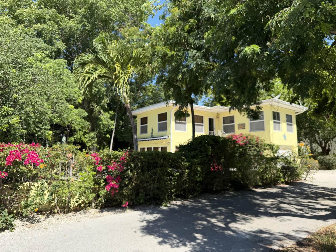 https://bt-photos.global.ssl.fastly.net/flkeys/1280_boomver_1_621066-2.jpg