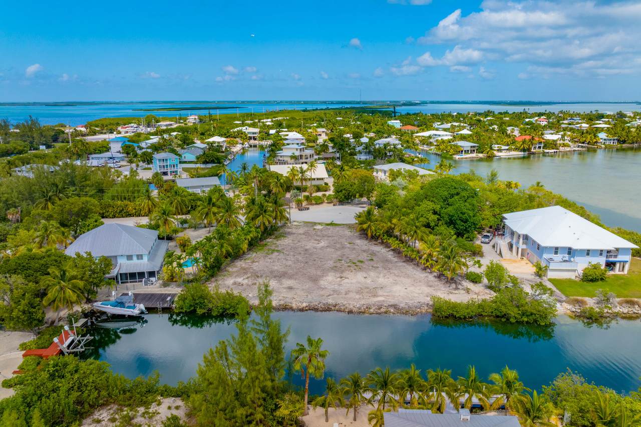 https://bt-photos.global.ssl.fastly.net/flkeys/1280_boomver_1_621067-2.jpg