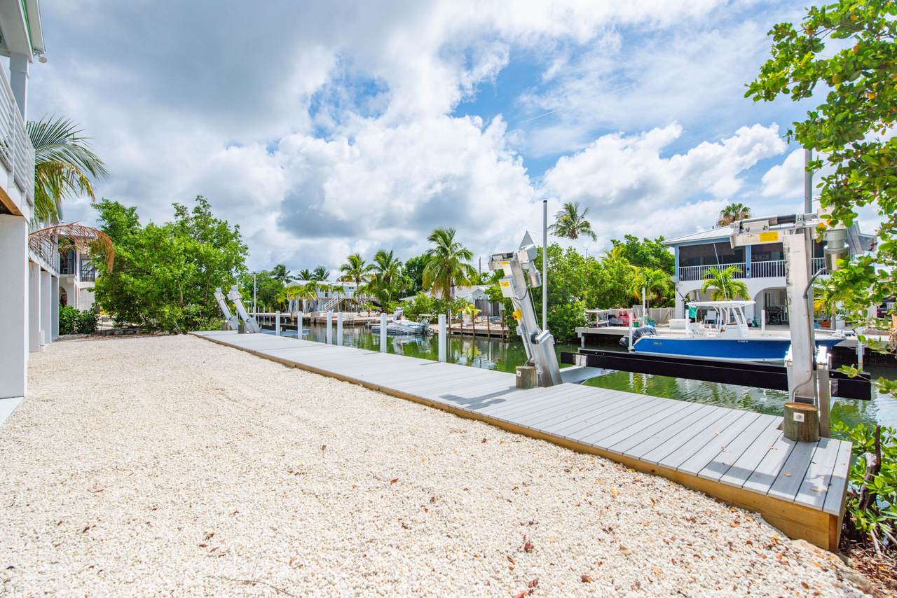 https://bt-photos.global.ssl.fastly.net/flkeys/1280_boomver_1_621077-2.jpg
