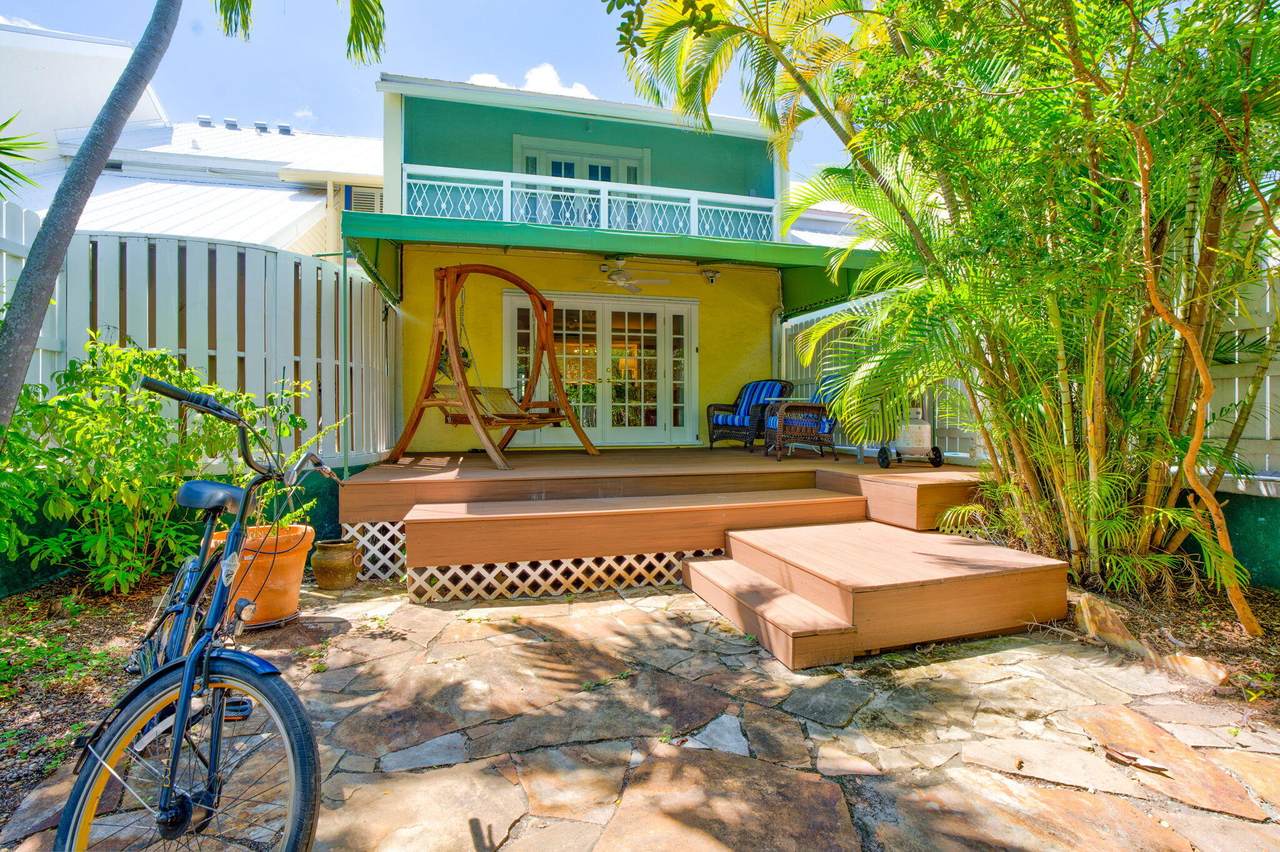 3365 Flagler Avenue - Photo 1