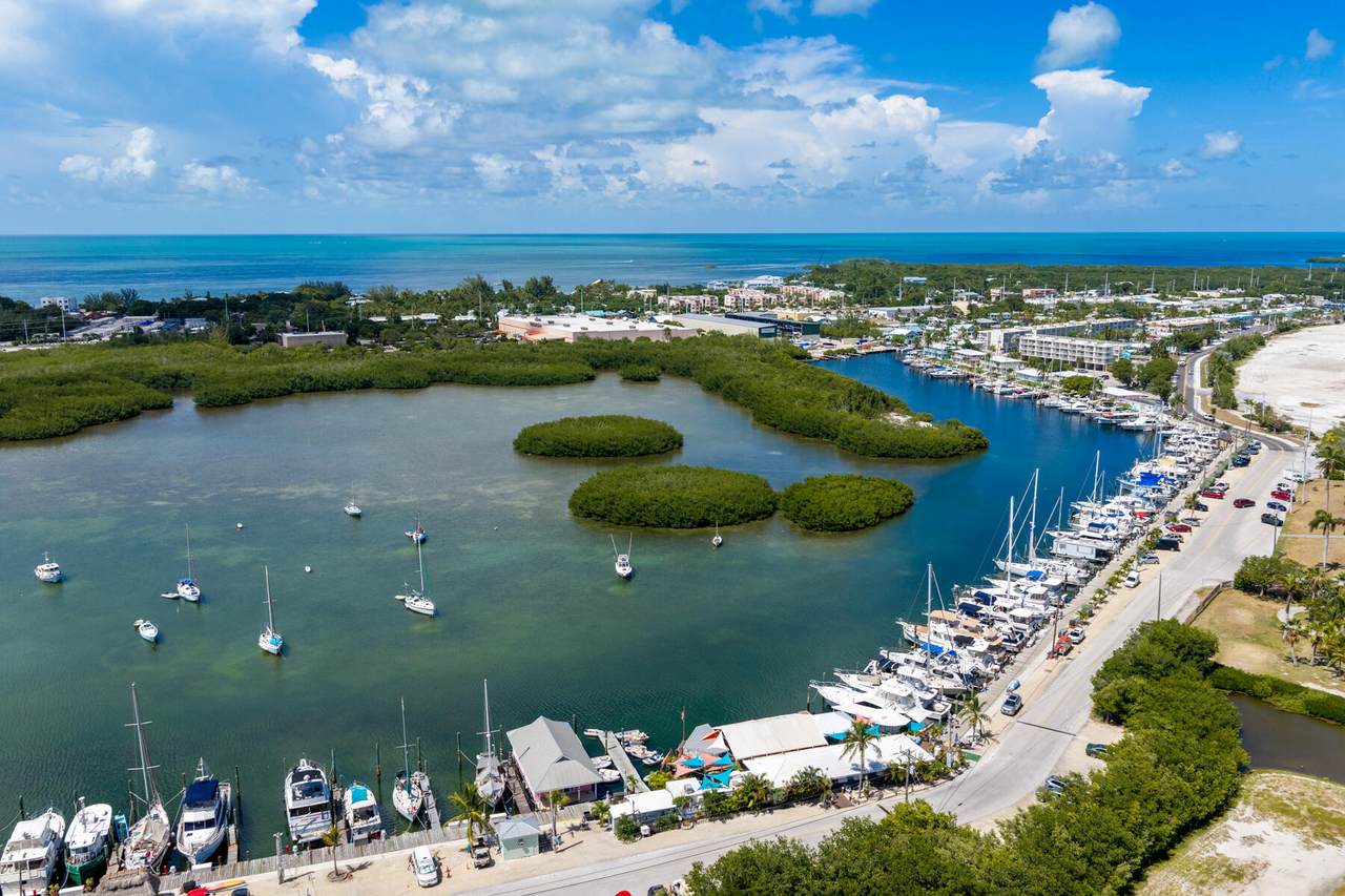 https://bt-photos.global.ssl.fastly.net/flkeys/1280_boomver_1_621185-2.jpg