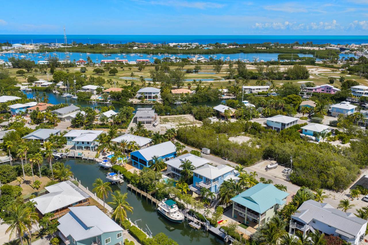 https://bt-photos.global.ssl.fastly.net/flkeys/1280_boomver_1_621216-2.jpg