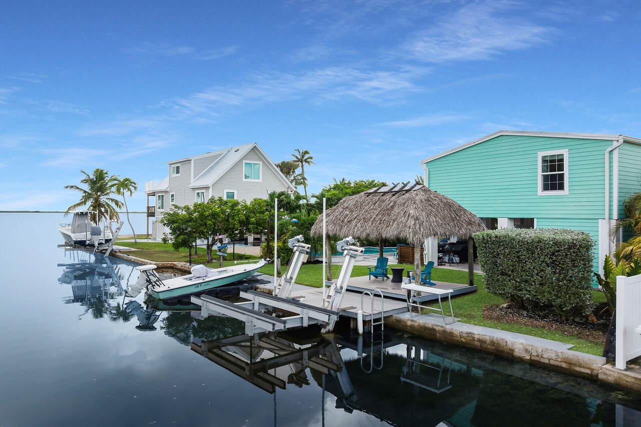99 Palm Drive - Photo 1
