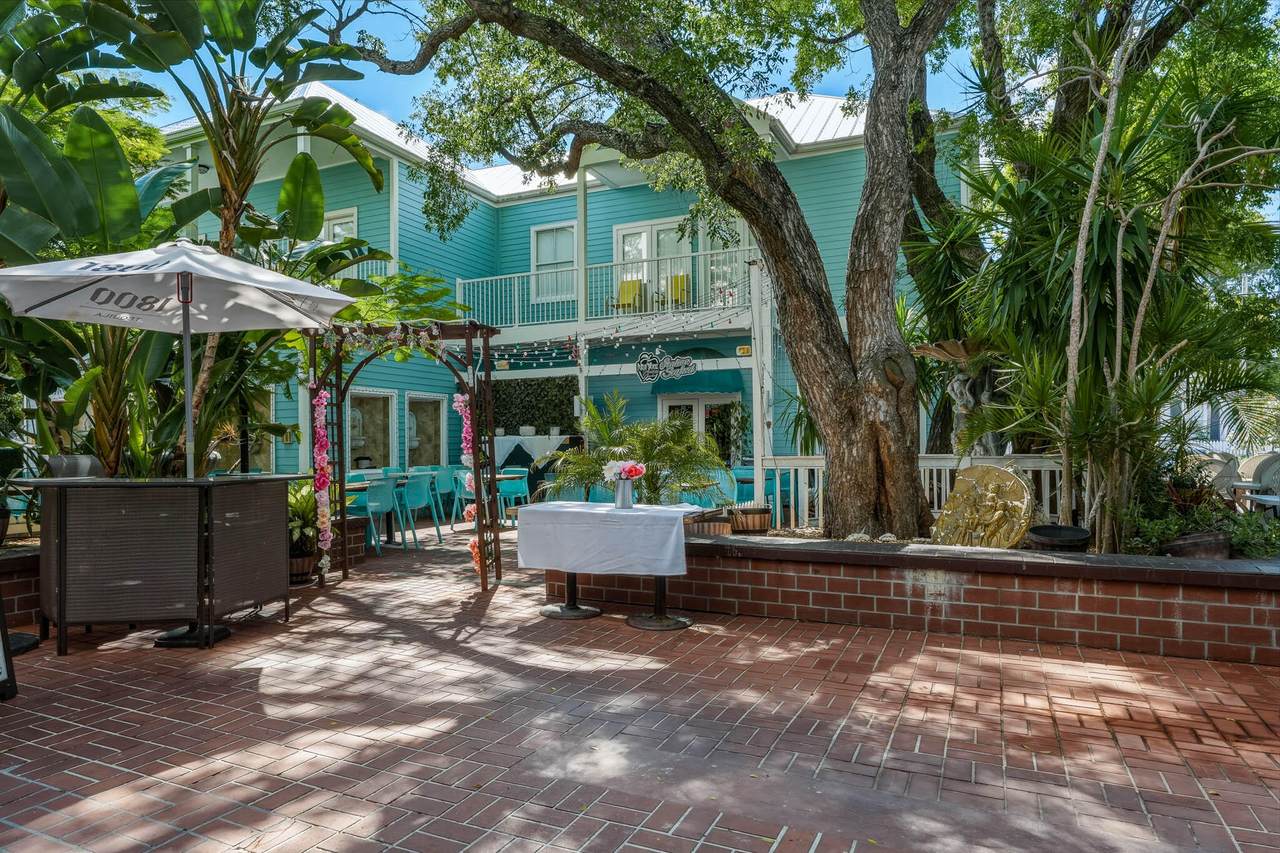 1075 Duval Street - Photo 1
